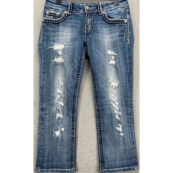 Miss Me Buckle 8 Jeans Womens 28 JE5152P10 Blue Distressed Capri Destroyed Denim - Picture 1 of 16
